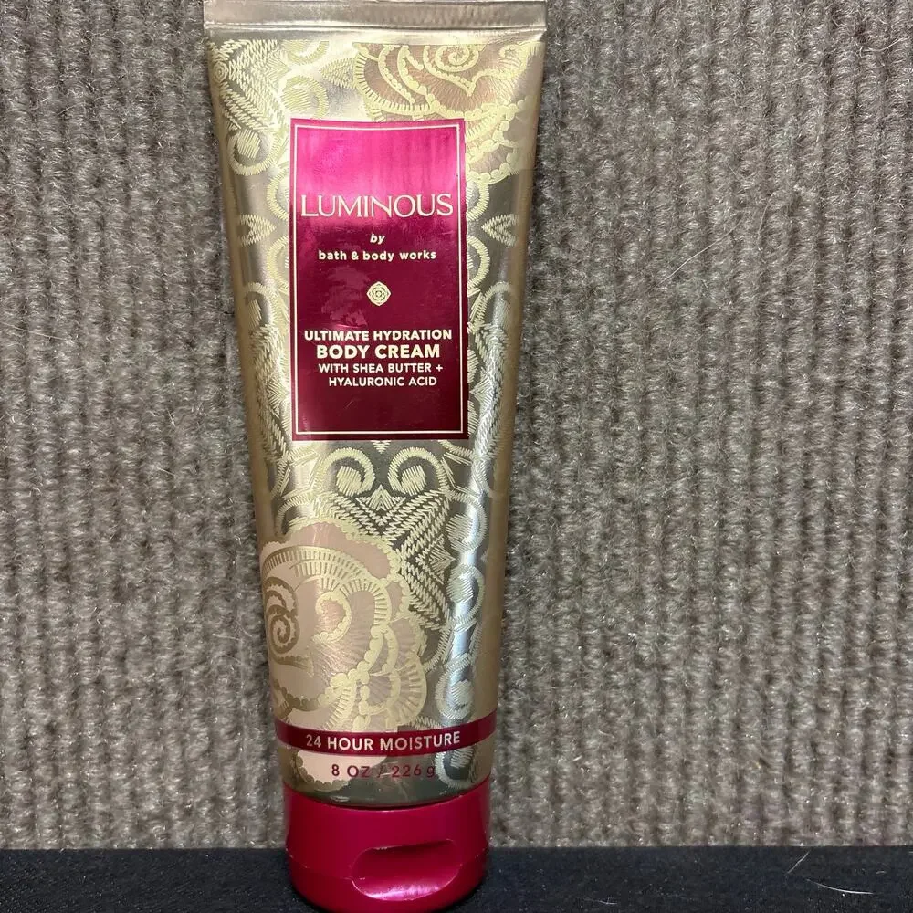 Bath & Body Works Luminous Ultimate Hydration Shea Butter Cream 8 Oz #768A